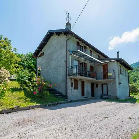 Holiday home Rustico Giuly *