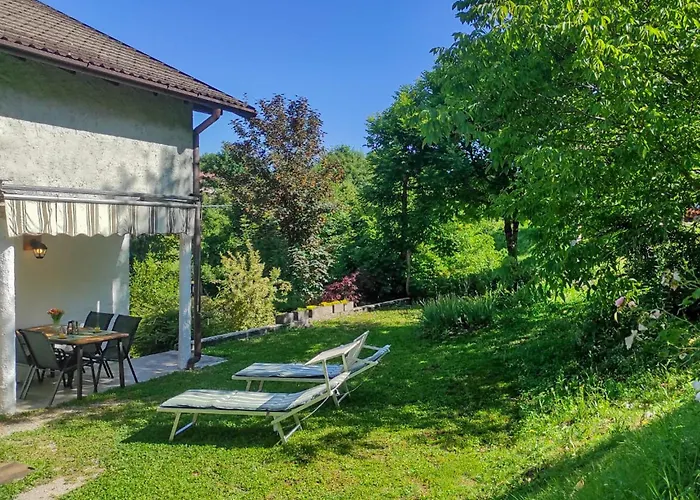 Vakantiehuis Rustico Giuly Civenna